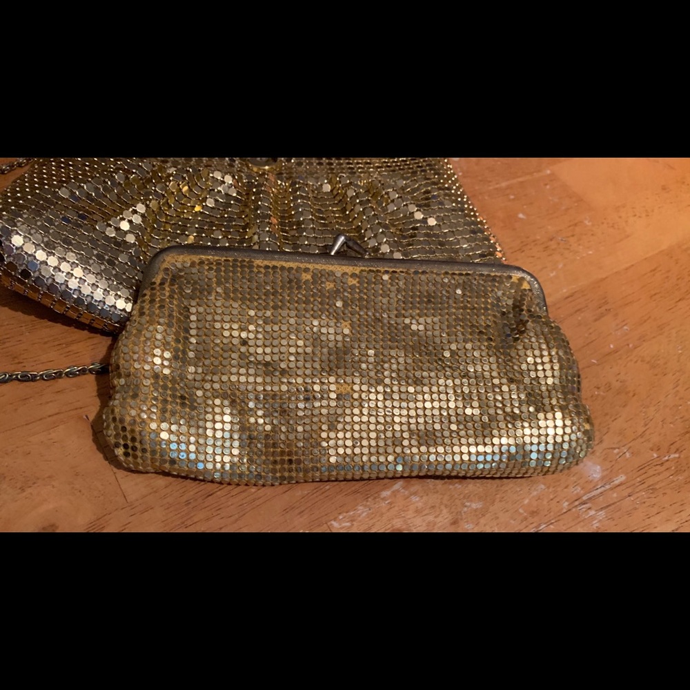 Gold Small Purse - Picture 3 of 3